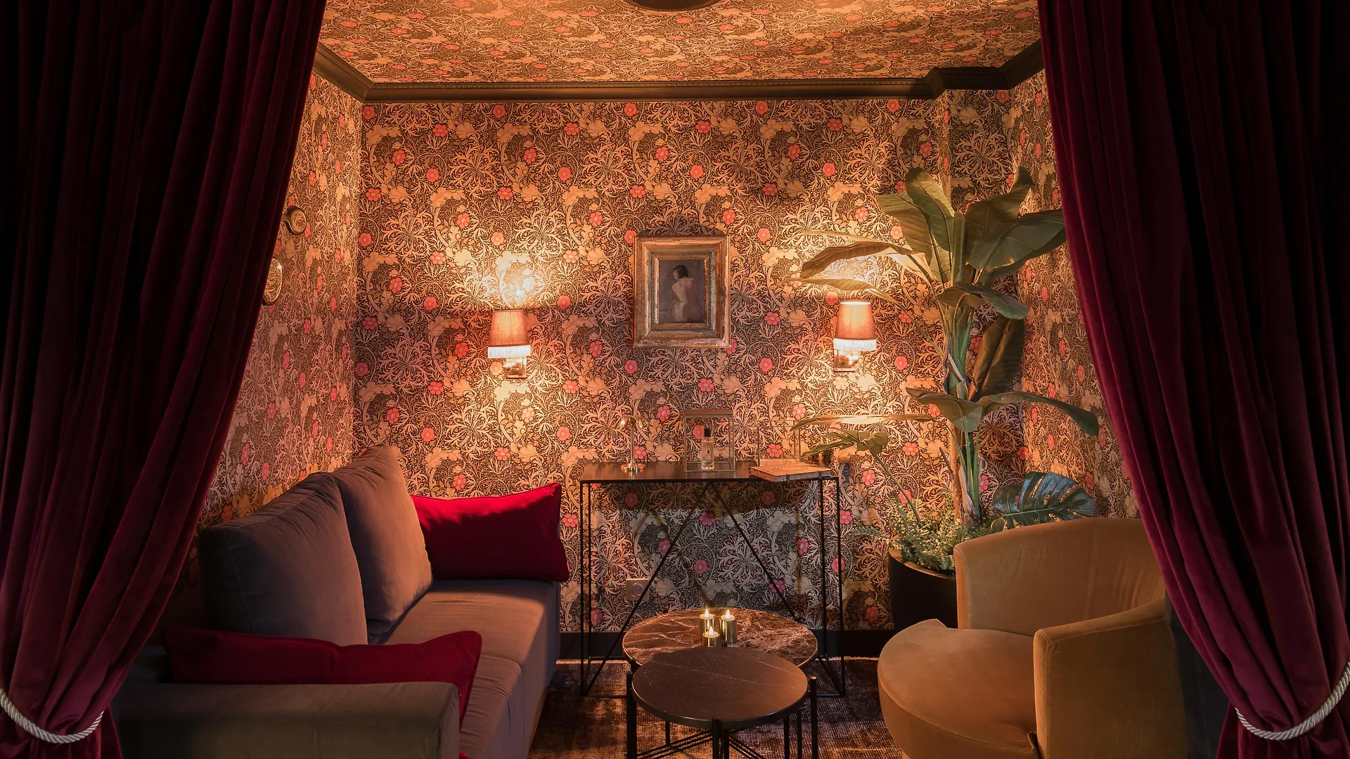 Snob Hotel by Elegancia París 4*,  Francia