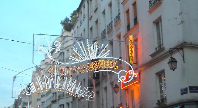 Snob Hotel by Elegancia París