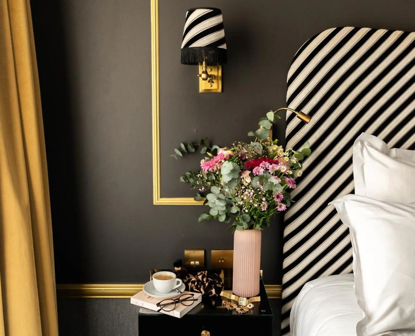 Snob Hotel 4*, Paris